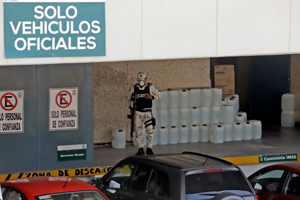 Aseguran que no hay “robo hormiga” de insumos en el IMSS
