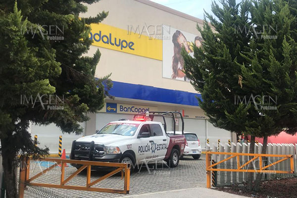 Sujetos armados asaltan Coppel de la Guadalupe Hidalgo