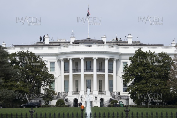 Trump controla información sobre el coronavirus con fines políticos, según The Washington Post