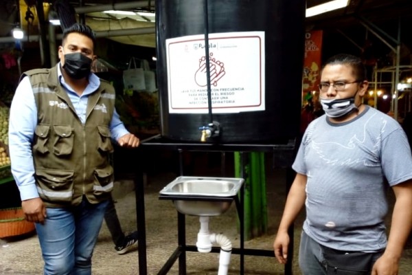 Ayuntamiento instala lavamanos en mercados como medida sanitaria