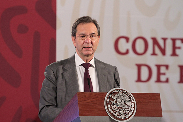 El regreso a clases, hasta que sea seguro: Esteban Moctezuma