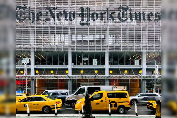 Embajadas rusas exigen a NYT y FT retractarse por notas falsas sobre el COVID-19