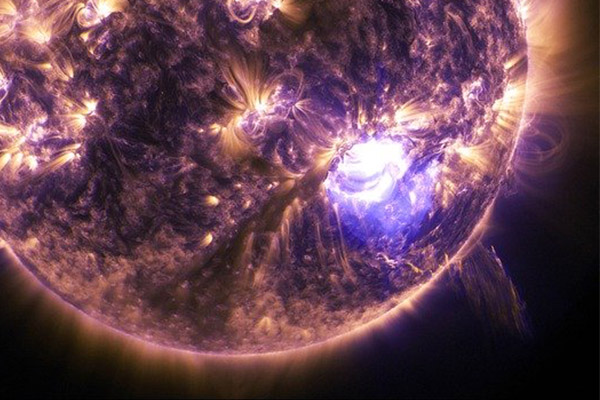 La NASA registra la mayor erupción de manchas solares en años: ¿se despierta nuestro Sol?