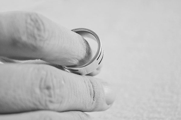 Un anillo inteligente ¿para predecir COVID-19?