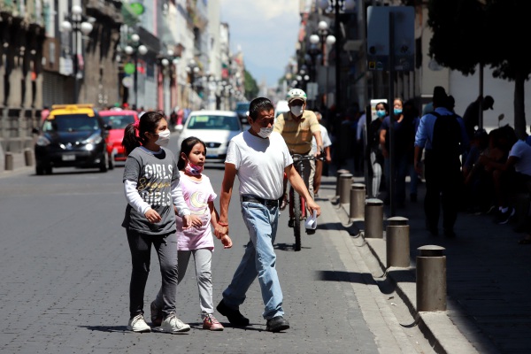 Poblanos se arriesgan a salir por cosas innecesarias