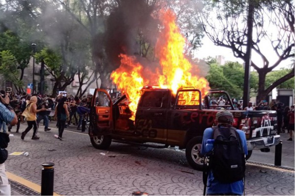 Protestas se desbocan en Guadalajara por muerte de Giovanni López