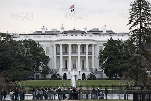 Alcaldesa de Washington bautiza calle como "Black Lives Matter Plaza"