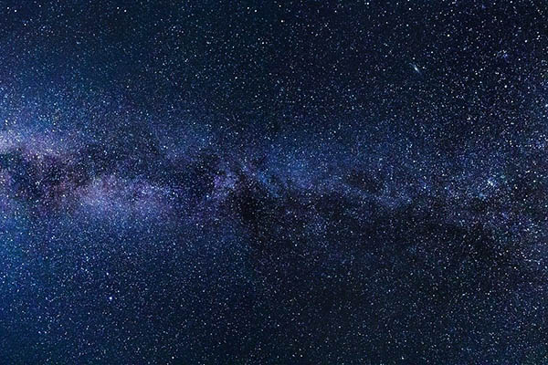 Captan misteriosas señales en el espacio que se repiten cada 157 días