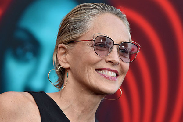Sharon Stone revela que fue alcanzada por un rayo