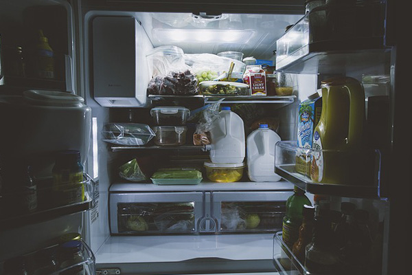 Expertos señalan que el coronavirus puede permanecer 14 días en el refrigerador