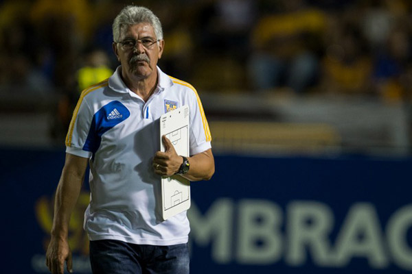 “Tuca” Ferretti ¿se va de Tigres?