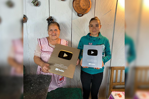Doña Ángela, youtuber mexicana, se une a la lista de las mujeres más poderosas de México