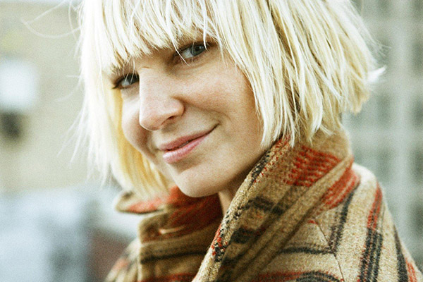 Emotiva historia: Sia cumple el sueño de una mexicana con cáncer terminal