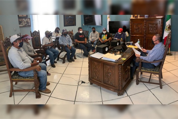Gobierno de Atlixco establece acuerdos con trabajadores de Limpia