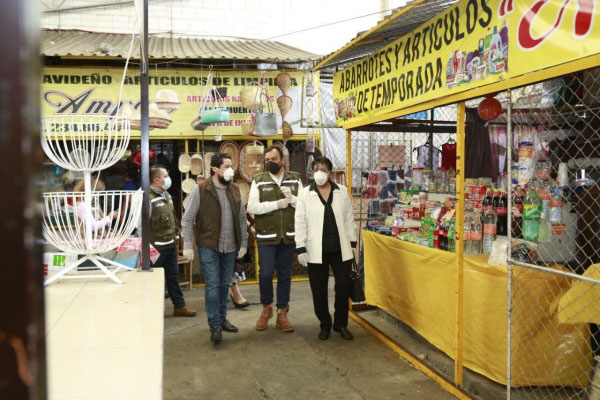 Ayuntamiento y locatarios llevan a cabo acciones de sanitización en La Acocota