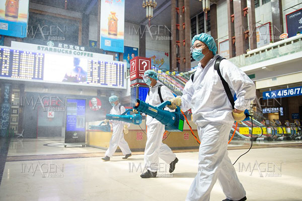 China revela secuencia genómica de virus de últimos casos de COVID-19