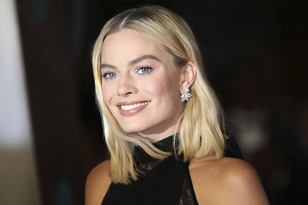 Margot Robbie protagonizará versión femenina de "Piratas del Caribe"