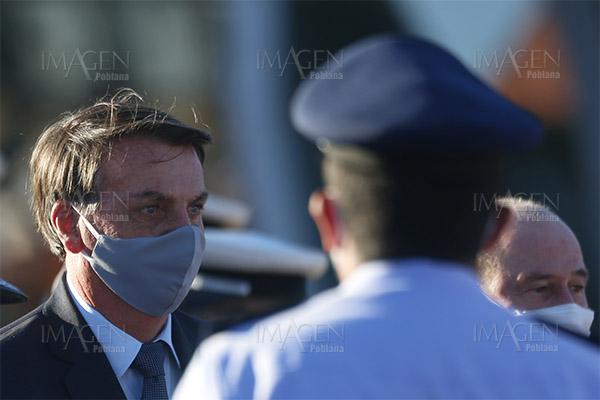 Jair Bolsonaro da positivo a prueba de covid-19