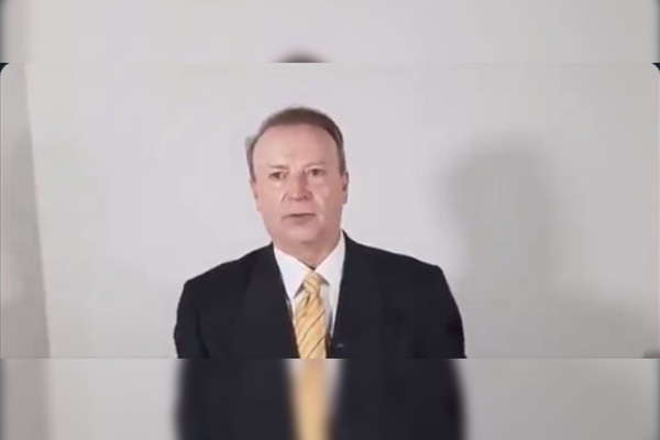 Gilberto Lozano amenaza al reportero que retomó el tema de las amenazas contra AMLO