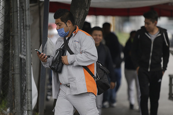 Actividad industrial de México se desplomó nuevamente en mayo por COVID-19