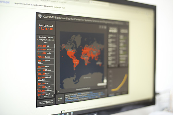Países con menos recursos han gestionado mejor la pandemia, según estudio
