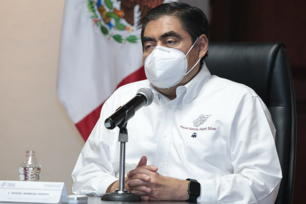 Reconoce Barbosa al Congreso del Estado por reforma electoral