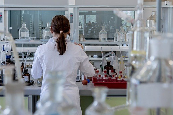 México sí participa en estudios sobre COVID-19, aseguran