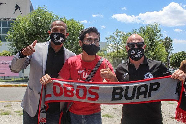Lobos BUAP niega que esté en peligro su participación en la LBM