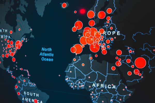 Muertes globales por COVID-19 superan las 680,000