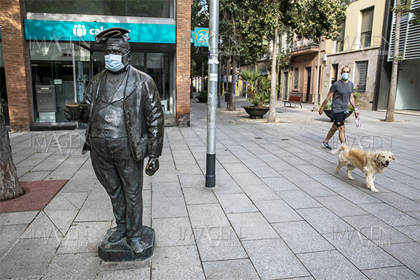 España confina un municipio de 32,000 habitantes por brotes de covid-19