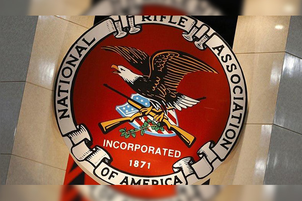 Buscan disolver la NRA de Nueva York por desvío de millones de dólares