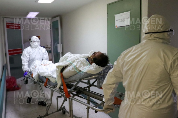 México acumula 56,543 muertes confirmadas por COVID-19