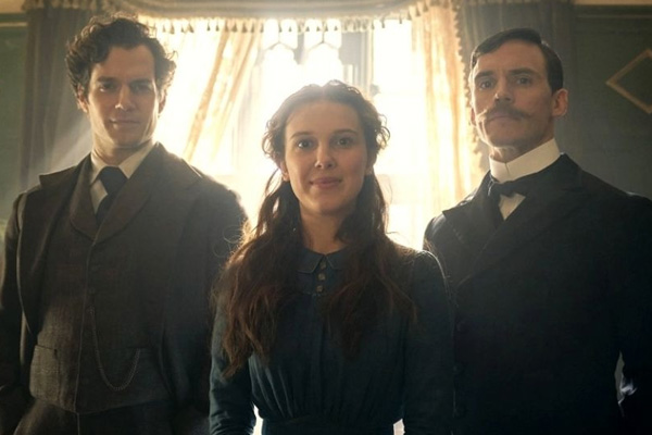 Netflix lanza tráiler de "Enola Holmes", protagonizada por Millie Bobby Brown