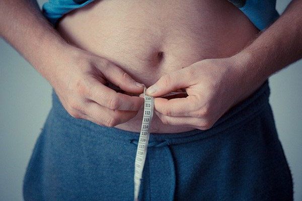 La obesidad aumenta casi un 50% el peligro de muerte por covid-19