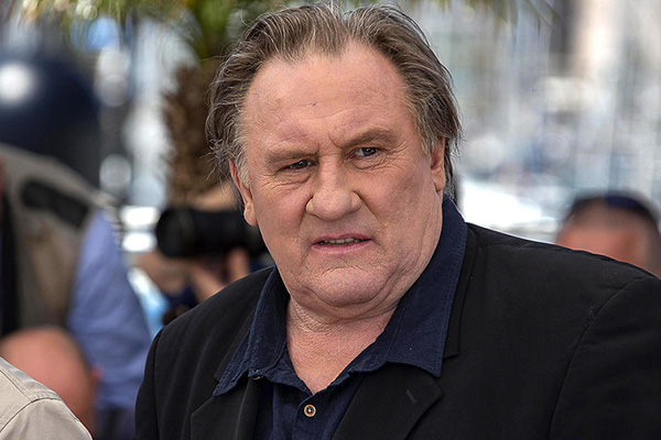 Detienen al actor Gérard Depardieu por manejar ebrio en París