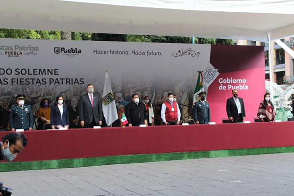 Presente LX Legislatura en lectura del Bando Solemne por 210 Aniversario del inicio de la Independencia