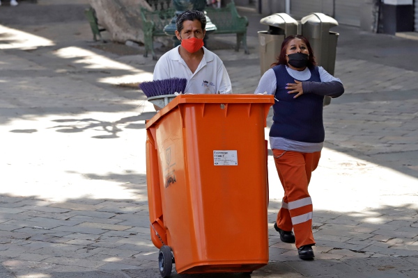 Otorga Ayuntamiento de Puebla 4.1% de aumento salarial a trabajadores de limpia