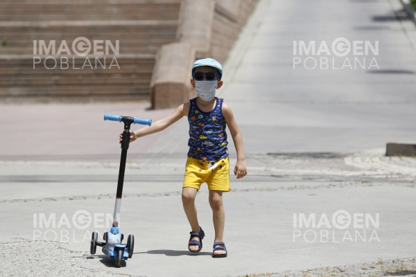 EU reporta cerca de 480,000 casos de niños con COVID-19