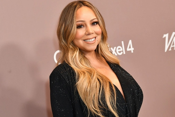 Mariah Carey se compara con Marie Curie y desata burlas en redes sociales
