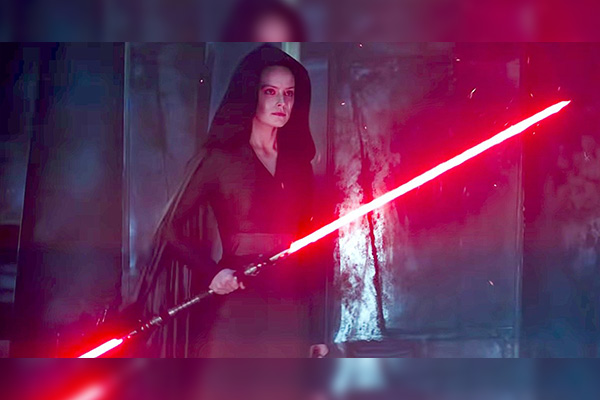 Daisy Ridley revela cómo se planeó que Rey fuera nieta de Palpatine en Star Wars IX