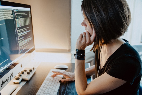 Crecen las oportunidades de empleo en informática y programación en México