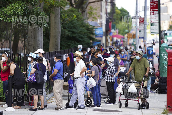 Familias estadounidenses en apuros financieros por pandemia: encuesta
