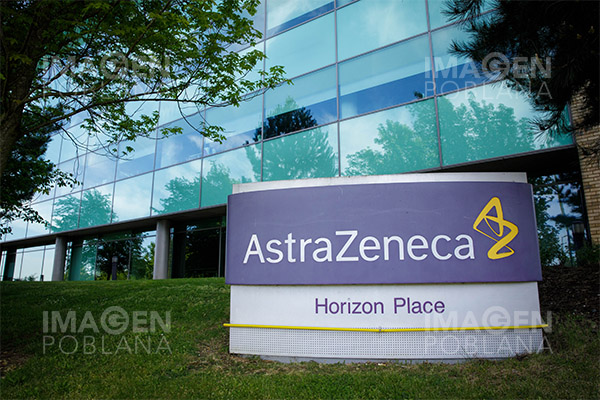AstraZeneca reanuda las pruebas de la vacuna anti-COVID-19