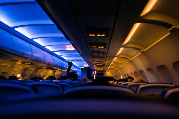 No más de 100 mililitros de líquido para volar, ¿por qué?