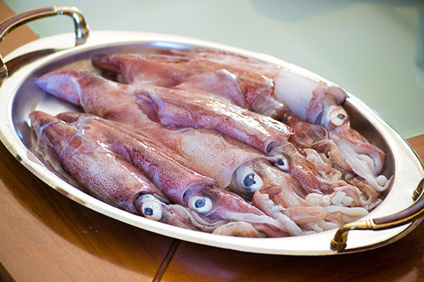 China detecta el coronavirus en un paquete de calamares de Rusia