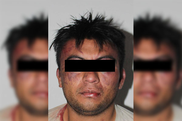 Vecinos atrapan a ladrón de casa habitación