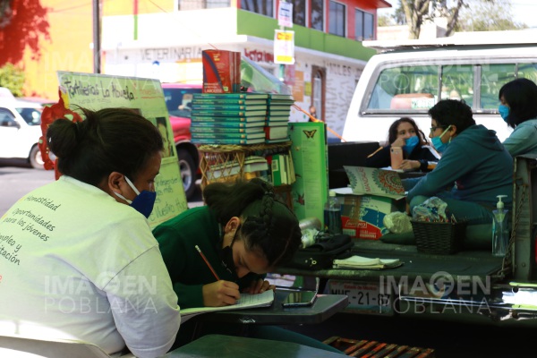 Falta de conexión y acceso a plataformas entorpecen educación en línea