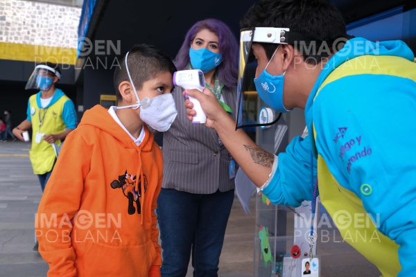 Niños en riesgo… pretende el Gobierno Federal reabrir escuelas