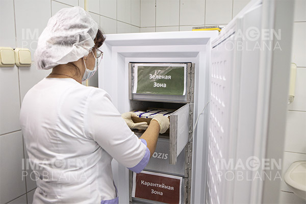 Rusia espera producir 10 millones de vacunas anticovid al mes para fin de año