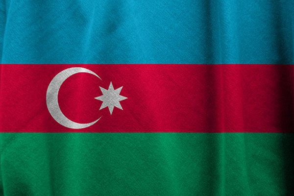Parlamento de Azerbaiyán decreta la ley marcial en varias regiones del país